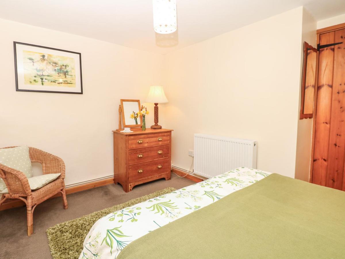 Badger Cottage Mawgan Екстер'єр фото