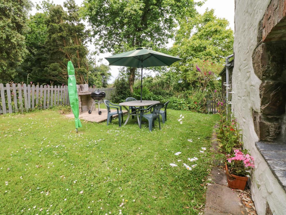 Badger Cottage Mawgan Екстер'єр фото